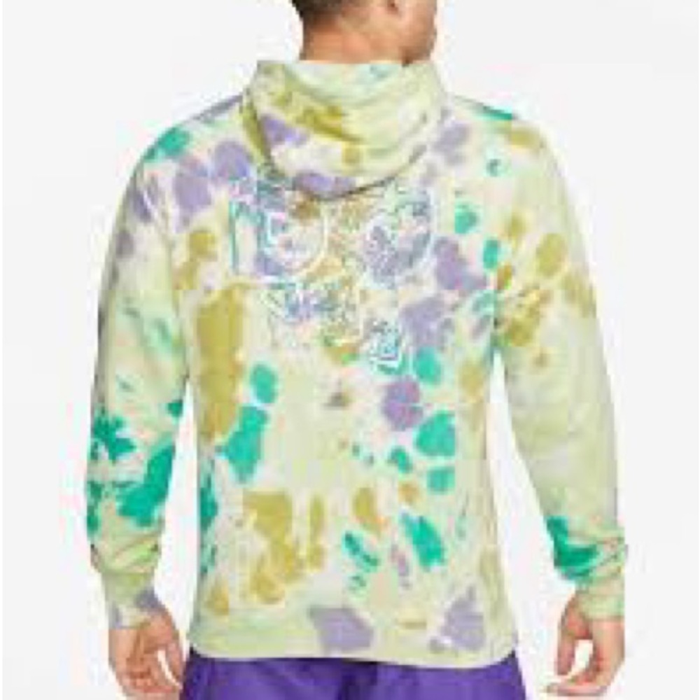Nike Sportswear Club Fleece Ice-Dye Pullover Hoodie in a tie-dye relaxed fit L